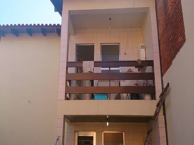 Imagem 2: Casa de rua comercial ou residencial porto alegre