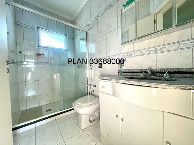 Imagem 10: 03 dormitórios, sendo uma suíte, sacada, estar íntimo no 2º pavimento, sala de estar