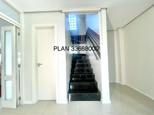 Imagem 13: Casa na Avenida Ecoville em Condomínio com Infra com 04 dormitórios sendo duas suítes
