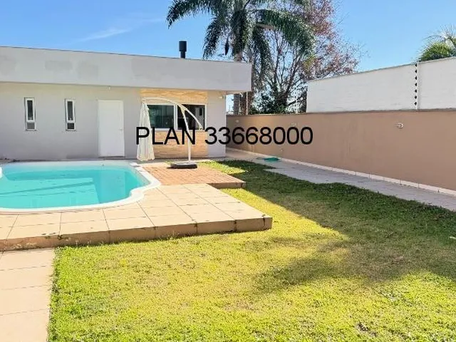 Imagem 1: 0 Casa com 4 dormitórios