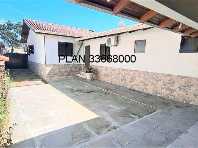 Imagem 7: Excelente casa térrea com um pátio amplo