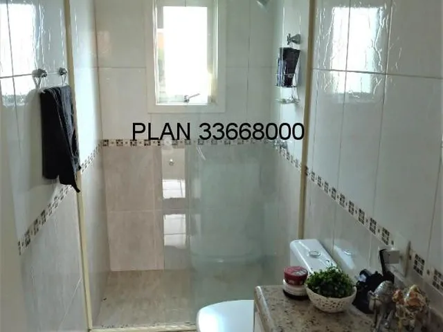 Imagem 13: Casa em terreno amplo no Condomínio Iguaçu