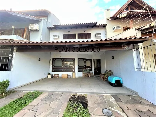 Imagem: Ótima casa à venda na privilegiada Avenida