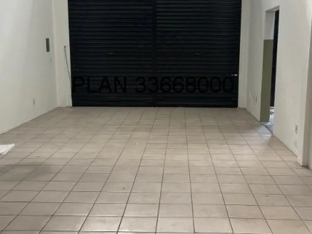 Imagem 10: Oportunidade Imperdível: Galpão Comercial à Venda em Porto Alegre-RS, Bairro Passo da
