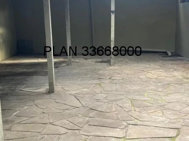 Imagem 7: Oportunidade Imperdível: Galpão Comercial à Venda em Porto Alegre-RS, Bairro Passo da