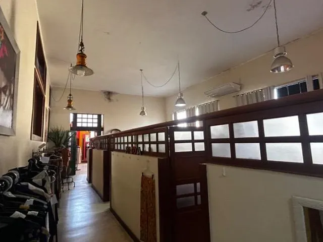 Imagem 8: Galpão Comercial para Locação em Itamarati, Petrópolis-RJ: 8 Salas, 4 Banheiros, 5