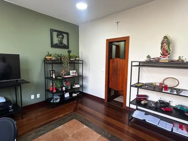 Imagem 9: Galpão Comercial para Locação em Itamarati, Petrópolis-RJ: 8 Salas, 4 Banheiros, 5