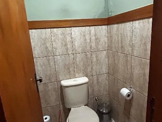Imagem 14: Galpão Comercial para Locação em Itamarati, Petrópolis-RJ: 8 Salas, 4 Banheiros, 5
