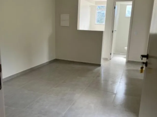 Imagem 7: Apartamento à venda em Petrópolis-RJ, bairro Duarte Silveira: 2 quartos, 1 suíte, 2