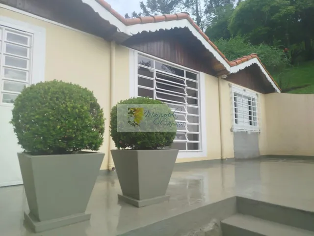 Imagem: Casa Residencial em Embu das Artes - São