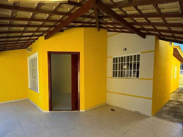 Imagem: Casa à venda no bairro Marquês de Maricá