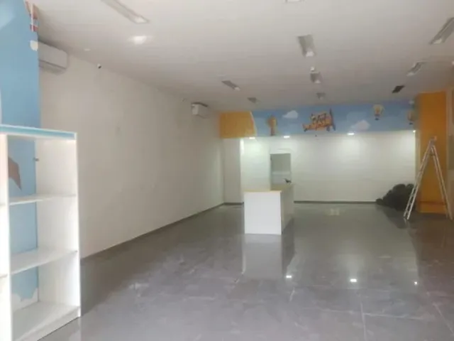Imagem 12: Loja Comercial para Locação em Vila Isabel - Rio de Janeiro-RJ: 3 Salas, 1 Banheiro