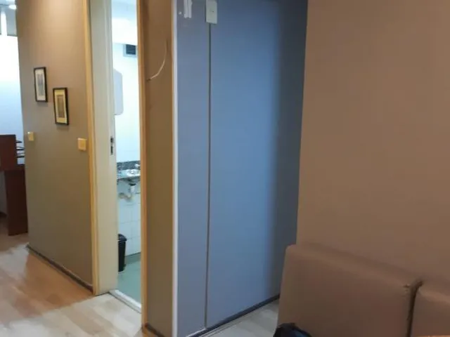 Imagem 8: Sala Comercial à Venda ou Locação na Tijuca, Rio de Janeiro-RJ: 2 Salas, 1 Banheiro, 1