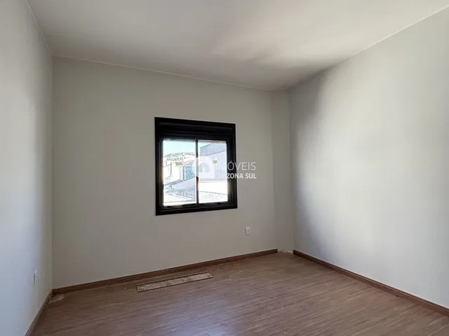 Imagem 15: Sobrado À Venda no Bairro Hípica - Porto Alegre/Rs