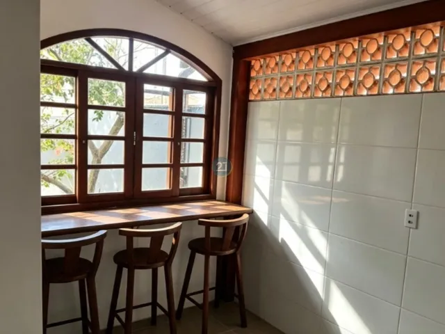 Imagem 13: Alugo casa semimobliada 01 quarto, 01 garagem, com quintal, próximo a praia do Campeche