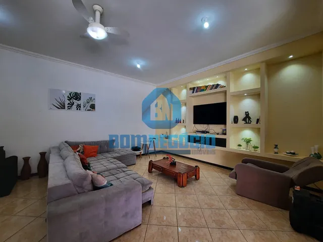 Imagem 3: Casa à venda em Lote Inteiro, Bairro Elvamar, GOVERNADOR VALADARES - MG