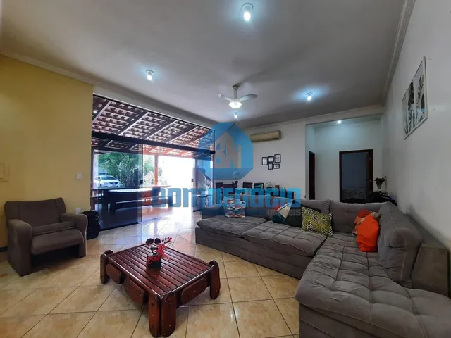 Imagem 5: Casa à venda em Lote Inteiro, Bairro Elvamar, GOVERNADOR VALADARES - MG