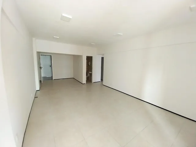 Imagem 6: SA2371)Sala Comercial medindo 34m² localizada na Aldeota