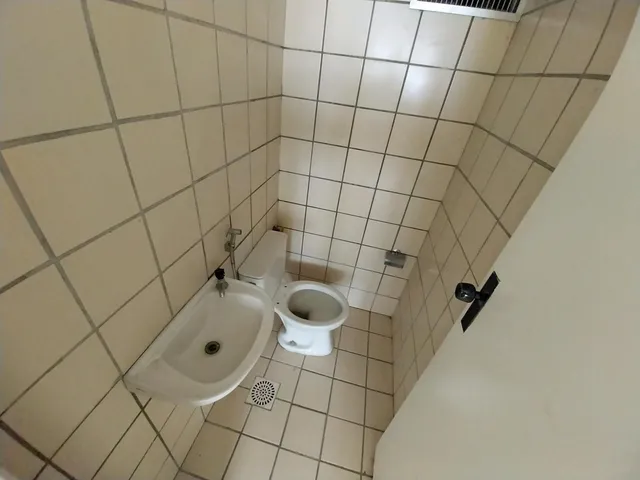 Imagem 5: SA2372) Comercial medindo 34m² localizada na Aldeota