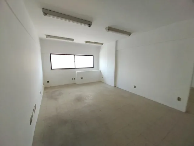 Imagem 5: SA2373) Sala Comercial medindo 34m² localizada na Aldeota