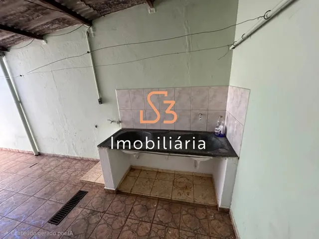 Imagem 7: Casa para locação no Jardim das Palmeiras, Uberlândia-MG: 3 quartos, sala, banheiro