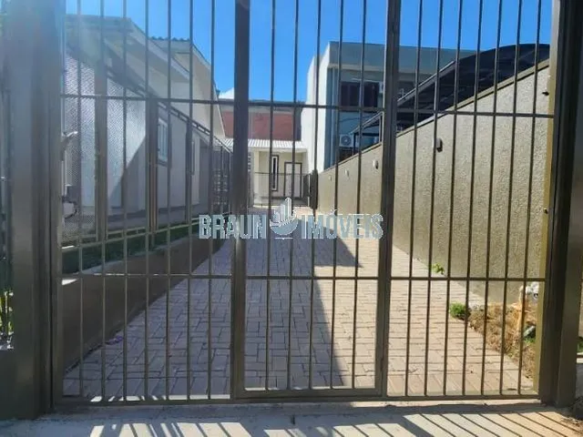 Imagem 9: Casa a venda no Bairro Bom principio em Gravatai/ RS. Casa 3dormitorios sendo 1suite