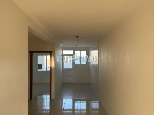 Imagem 8: Apartamento 02 dormitórios 2° andar com sacada na Morada Do Vale I. Aceito compra