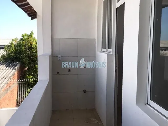 Imagem 5: Apartamento 02 dormitórios 2° andar com sacada na Morada Do Vale I. Aceito compra