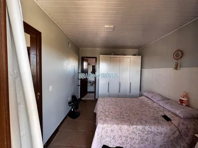 Imagem 16: Sobrado 3 dormitórios semi mobiliado sendo 2 suítes americanas com sacada no