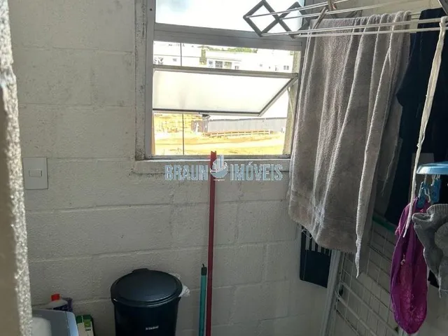 Imagem 15: Apartamento 02 dormitórios, uma vaga no estacionamento em Cachoeirinha no Parque