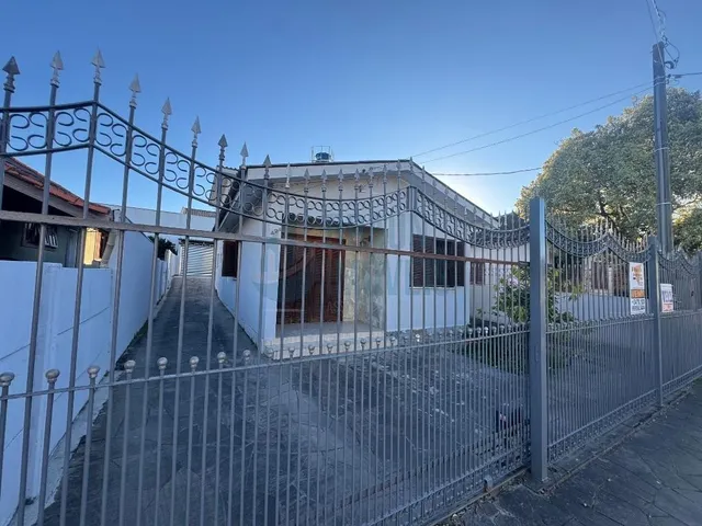 Imagem 2: Sobrado 3 Dormitórios com 1 Suite no Parque Brasilia em Cachoeirinha Proximo a Av Principal na Parada 53