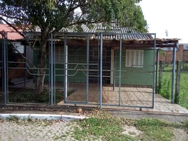 Imagem 1: Casa em Gravataí 02 Dormitórios, Closet, Ótimo Pátio, Bairro Tranquilo