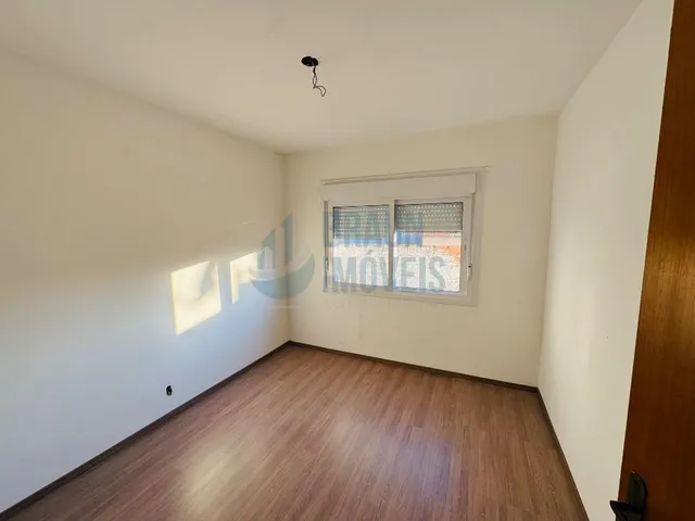 Imagem 9: Casa com 200 M² em excelente localização em Cachoeirinha Próximo a Vários