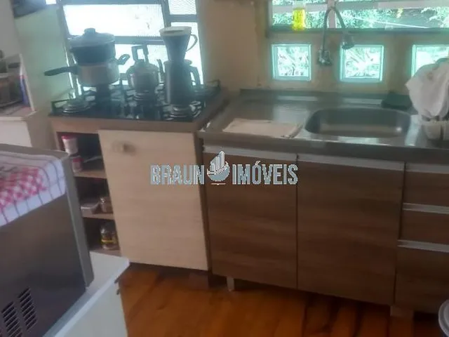 Imagem 10: Terreno 10X33 em Cachoeirinha com Casa de Madeira com 3 Quartos, 2 Salas Amplas na Parada 51