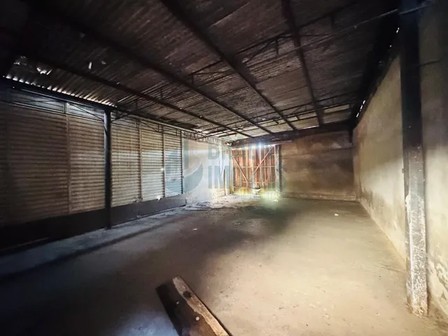 Imagem 9: Casa de esquina 02 dormitórios na Morada Do Vale I com sala comercial e pequeno