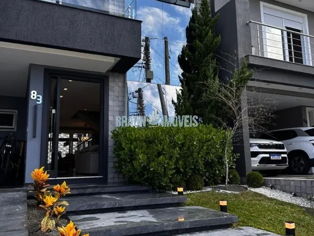 Imagem: Sobrado Alto Padrão com 3 suites individuais