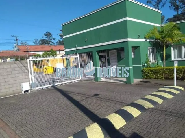 Imagem 1: Casa 03 dormitórios no condomínio Fechado Santa Maria em Canoas/Fátima