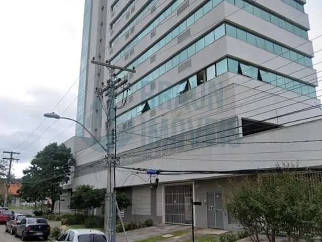 Imagem: Sala comercial com moveis panejados no 7°