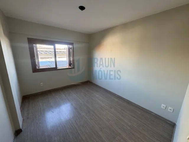 Imagem 13: Apartamento grande e amplo 3 dormitorio com 1 suite na Papa João XXIII próximo ao