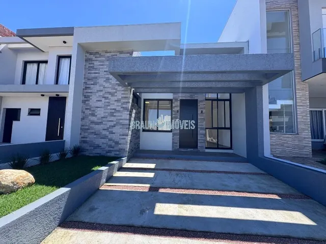 Imagem 2: Casa 3 dormitórios sendo 1 suite à Venda no Condomínio vale das Camélias - Bairro
