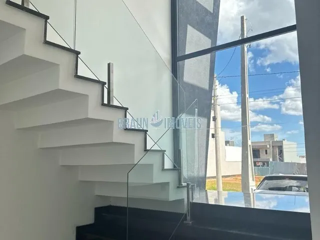 Imagem 16: CASA COM 3 DORMITÓRIOS (Sendo 1 suíte com closet