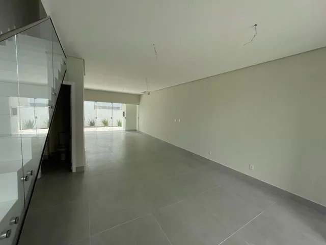 Imagem 10: Sobrado 3 dormitórios com 1 suite em canoas no Bairro Estancia Velha em Canoas com area