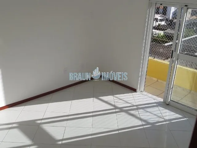 Imagem 8: O apartamento fica no Residencial Athenas, imóvel de localização privilegiada, que