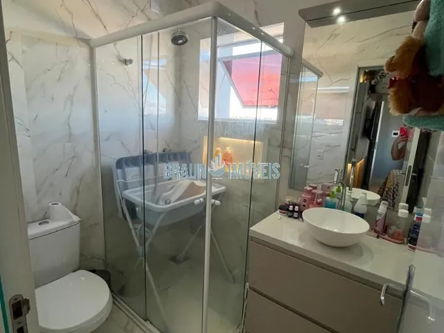 Imagem 4: Sobrado com piscina, 2 Dormitórios, 2 banheiros, lavabo