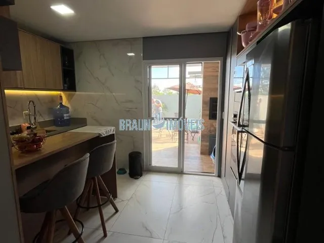Imagem 12: Sobrado com piscina, 2 Dormitórios, 2 banheiros, lavabo