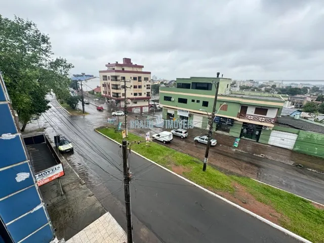 Imagem 12: Apartamento de frente 2 dormitórios Grande em Cachoeirinha Bairro Vista Alegre-Sacada
