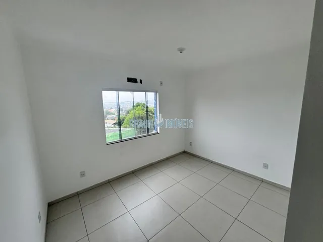 Imagem 9: Apartamento de frente 2 dormitórios Grande em Cachoeirinha Bairro Vista Alegre-Sacada