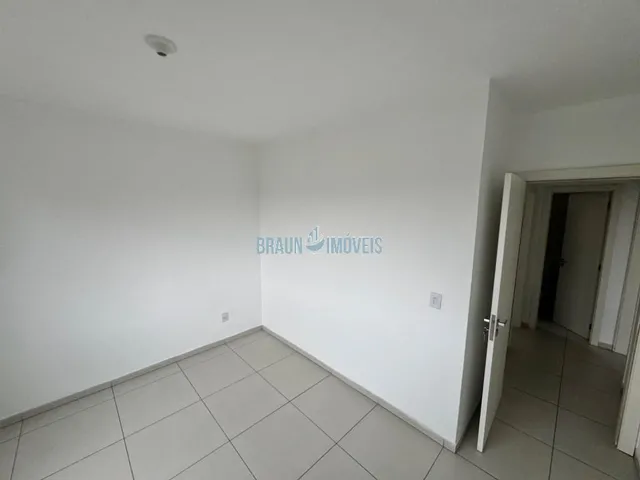 Imagem 4: Apartamento de frente 2 dormitórios Grande em Cachoeirinha Bairro Vista Alegre-Sacada