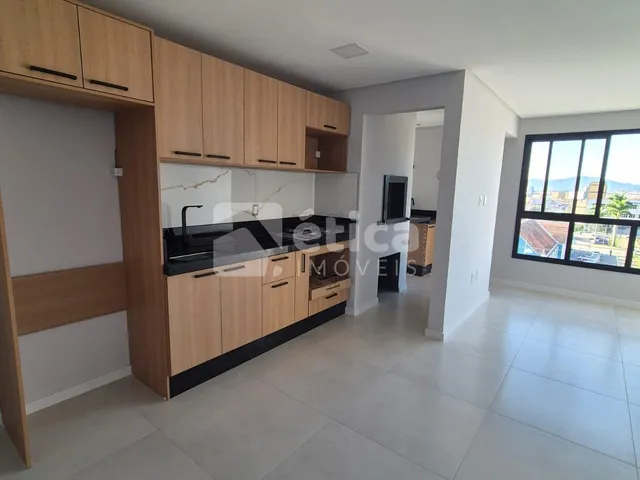 Imagem 5: Apartamento de 03 dormitórios sendo 01 suíte e 02 vagas para locação na Vila