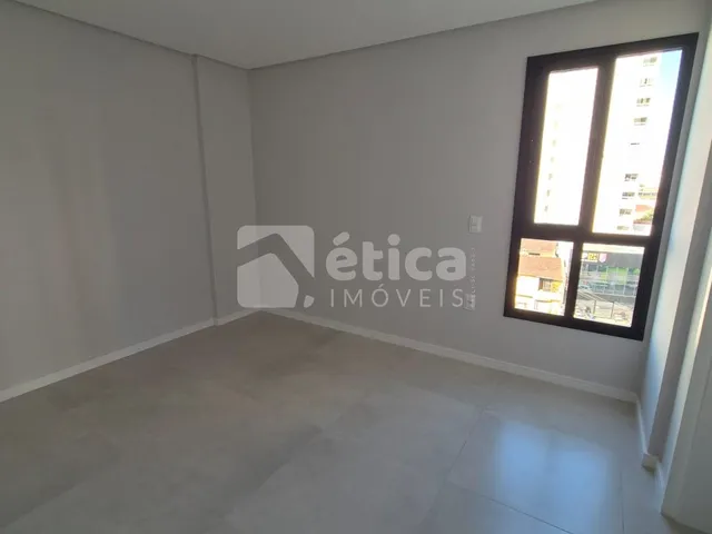 Imagem 8: Apartamento de 03 dormitórios sendo 01 suíte e 02 vagas para locação na Vila